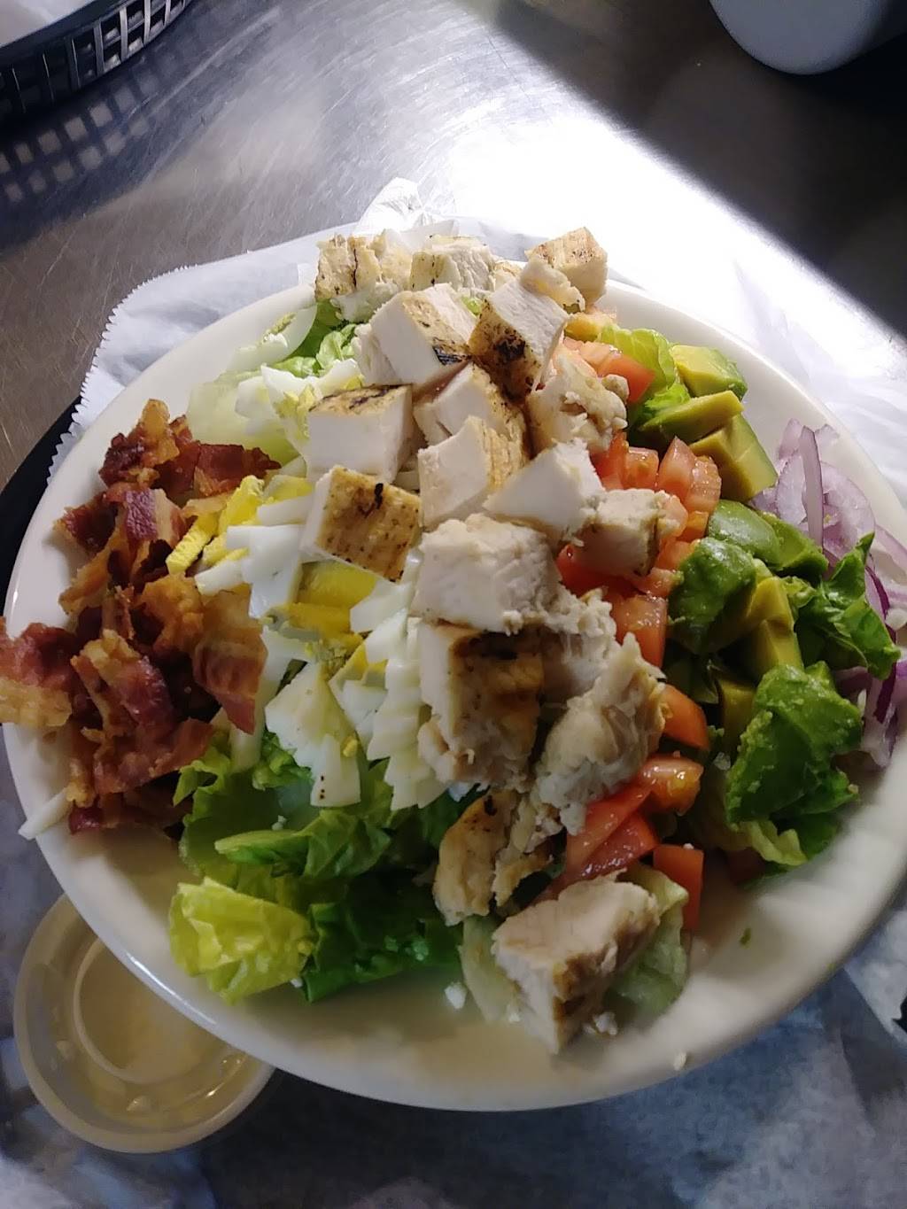 Seasons Coffee & Bistro | restaurant | 105 S Main St, Bryan, OH 43506, USA | 4196368300 OR +1 419-636-8300