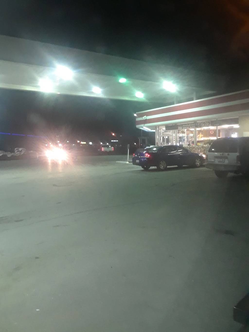 Circle K | meal takeaway | 300 Richmond Rd N, Berea, KY 40403, USA | 8599858493 OR +1 859-985-8493