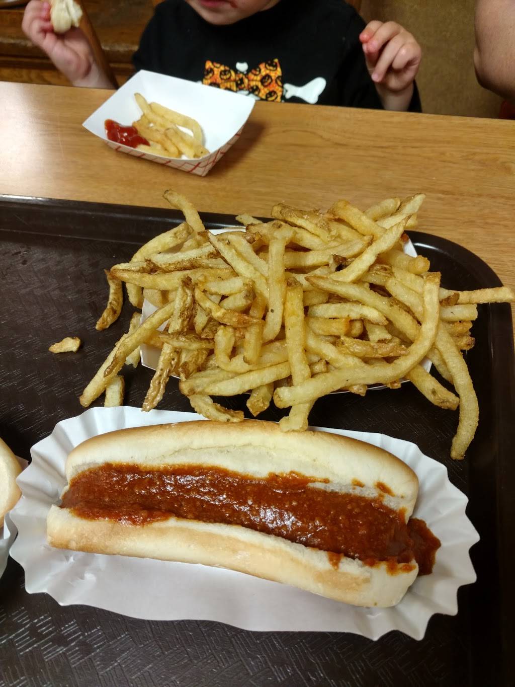 Hot Dog Heaven | restaurant | 493 Cleveland Ave, Amherst, OH 44001, USA | 4409887404 OR +1 440-988-7404