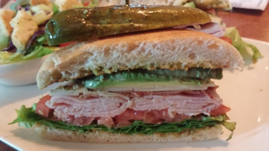 TGI Fridays | restaurant | 220 Coneflower Dr, Garland, TX 75040, USA | 9724141299 OR +1 972-414-1299