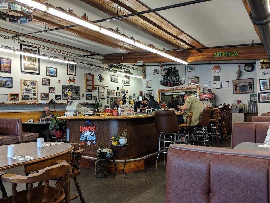 Priscillas Cruise In Cafe | restaurant | 2343 E Hwy 101, Port Angeles, WA 98362, USA | 3604572003 OR +1 360-457-2003