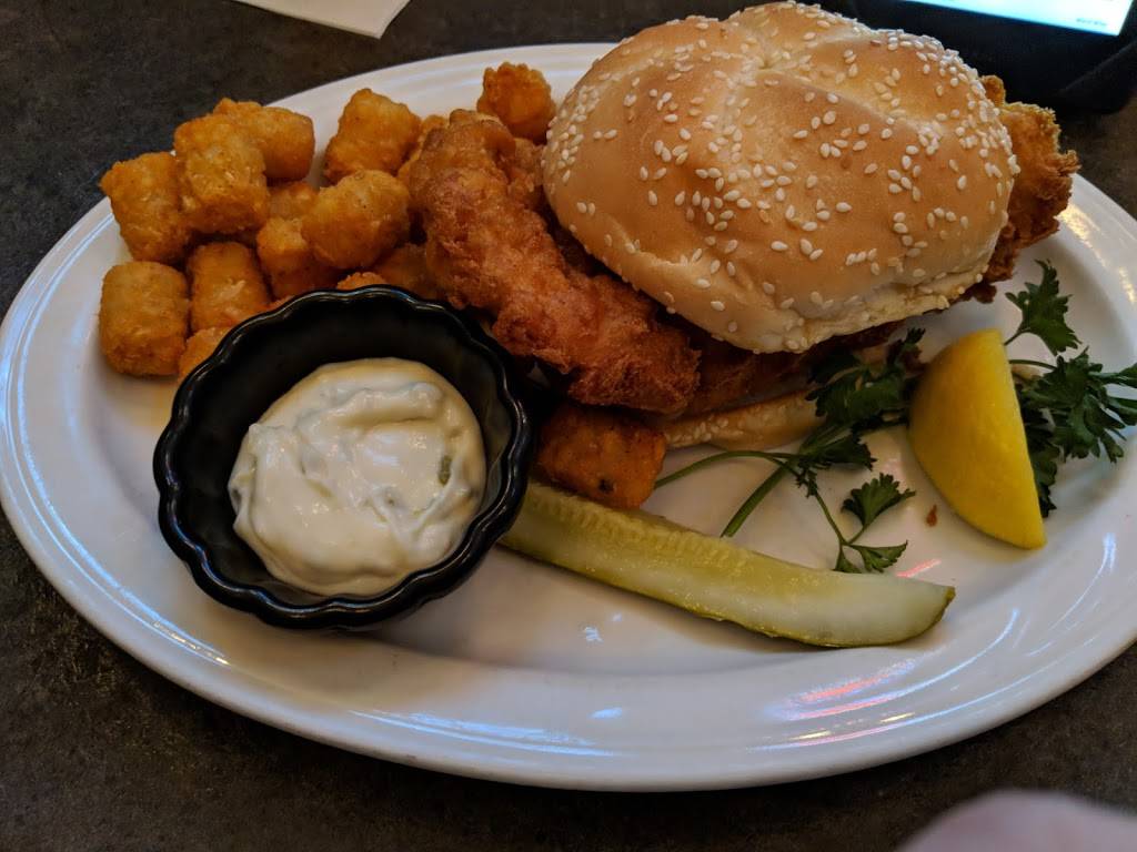 R.P. Adlers Bar and Grill | restaurant | 8202 Watts Rd, Madison, WI 53719, USA | 6088281250 OR +1 608-828-1250