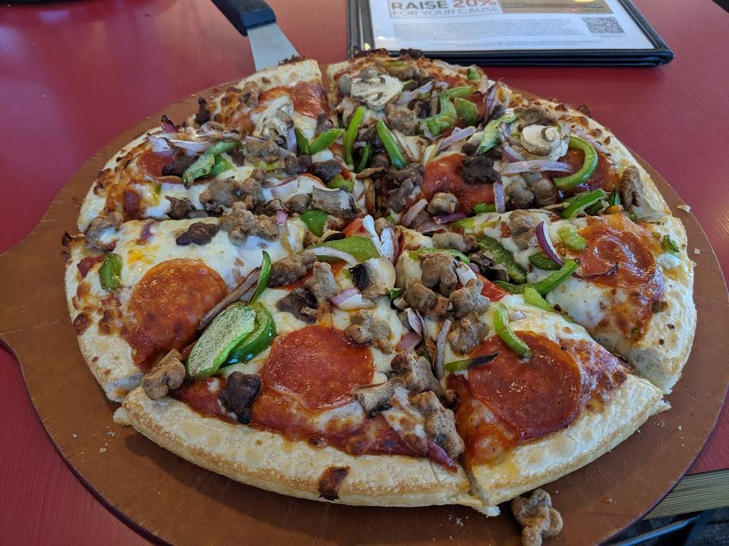 Pizza Hut | restaurant | 1111 S 8th St, Waco, TX 76706, USA | 2542961111 OR +1 254-296-1111