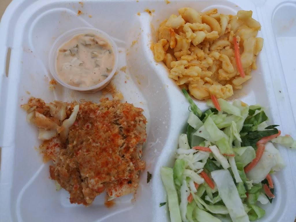 Jabos BBQ and Seafood | restaurant | 3286 Commercial Way, Spring Hill, FL 34606, USA | 3526869500 OR +1 352-686-9500