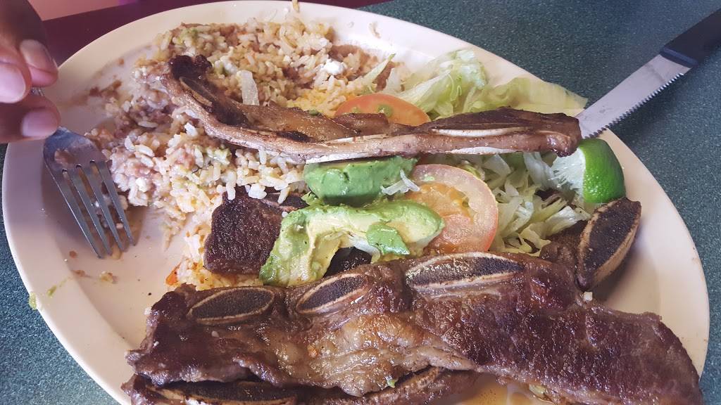 El Rey De Oros | restaurant | 2002 E Fletcher Ave, Tampa, FL 33612, USA | 8139779351 OR +1 813-977-9351