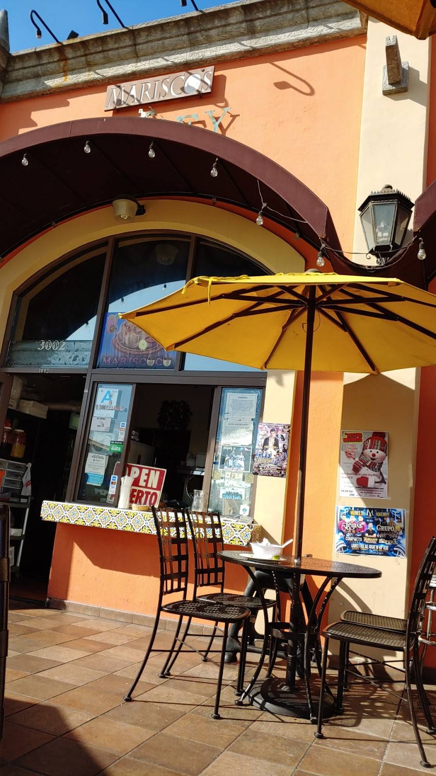 Mariscos El Rey | restaurant | 3100 E Imperial Hwy #3002, Lynwood, CA 90262, USA | 3106093390 OR +1 310-609-3390