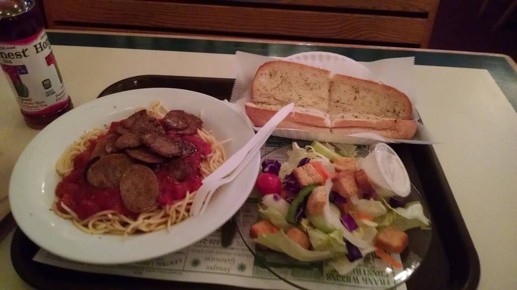 Pizza Chef | meal delivery | 394 Main St, New London, NH 03257, USA | 6035269201 OR +1 603-526-9201