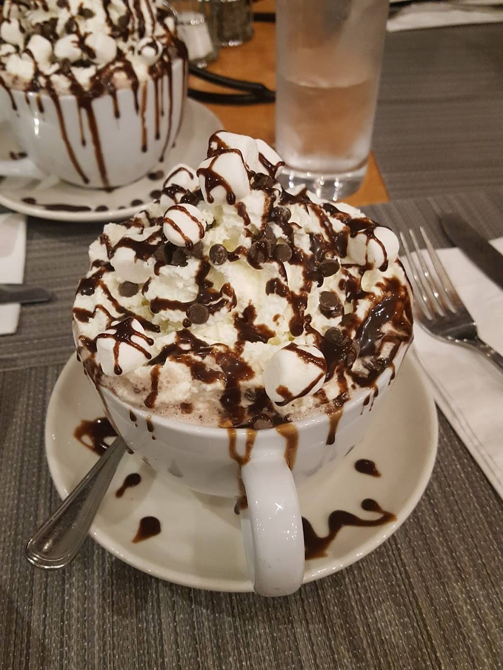 The Upper Crust | restaurant | 95 E Kennedy Blvd, Lakewood, NJ 08701, USA | 7322438226 OR +1 732-243-8226