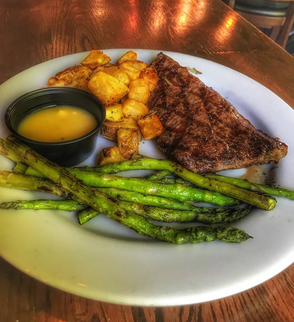 Blackbird Tavern LLC | restaurant | 6 Way Rd, Middlefield, CT 06455, USA | 8603490860 OR +1 860-349-0860