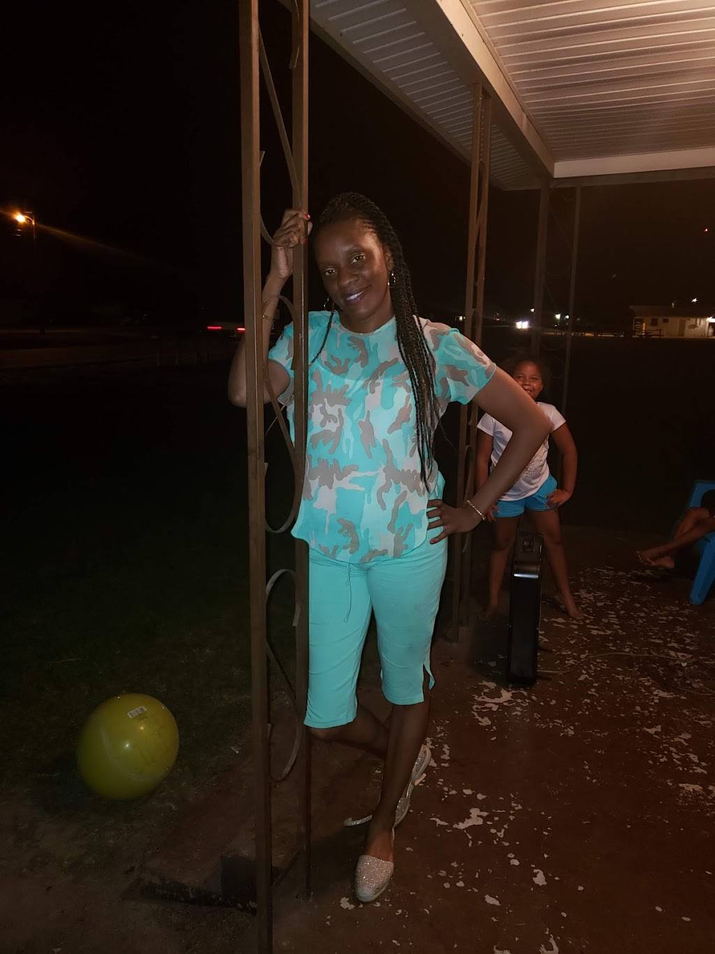 Georges Grill | restaurant | 2394 US-13, Goldsboro, NC 27534, USA | 9197780859 OR +1 919-778-0859