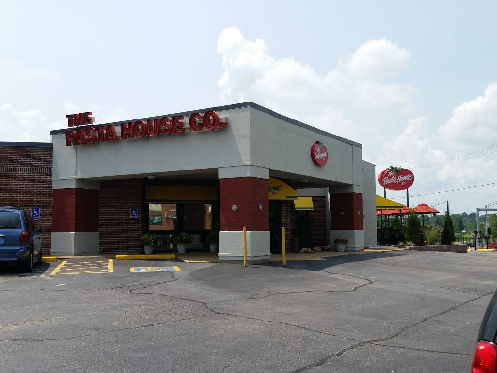 The Pasta House Co | restaurant | 921 Arnold Commons Dr, Arnold, MO 63010, USA | 6362963330 OR +1 636-296-3330