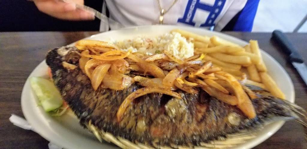 El Sunzal Restaurant | restaurant | 642 Calles St, Austin, TX 78702, USA | 5124747749 OR +1 512-474-7749