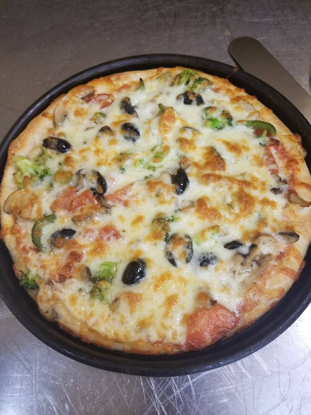 Greek Pizza | restaurant | 1132 Blue Hill Avenue, Dorchester, MA 02124, USA | 6174360000 OR +1 617-436-0000