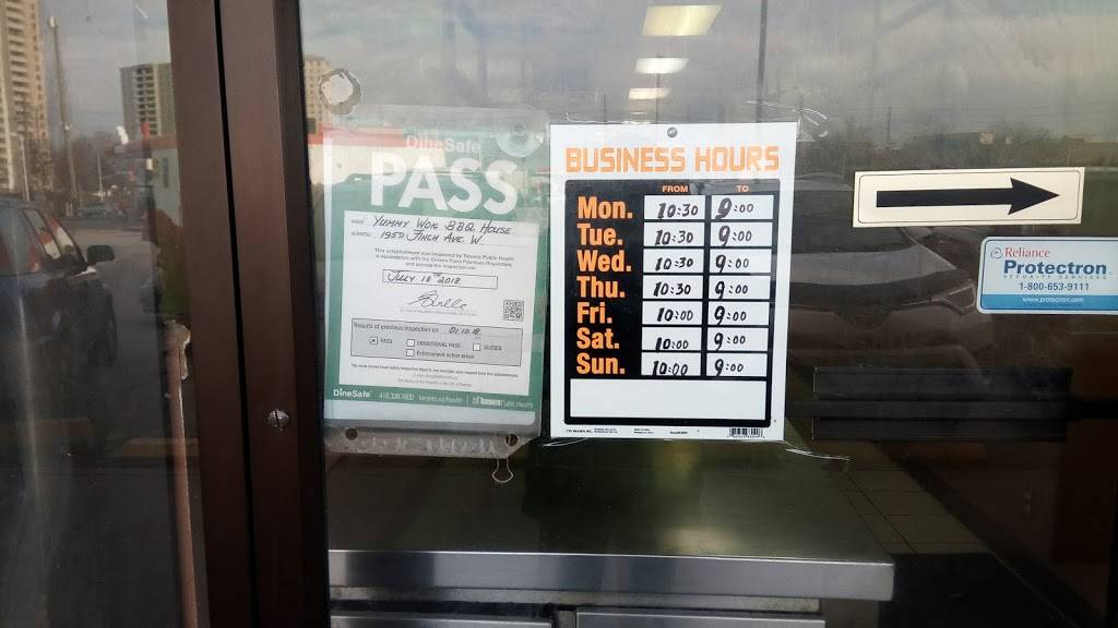 Yummy Wok | restaurant | 1977 Finch Ave W, North York, ON M3N 2K2, Canada | 4167400001 OR +1 416-740-0001