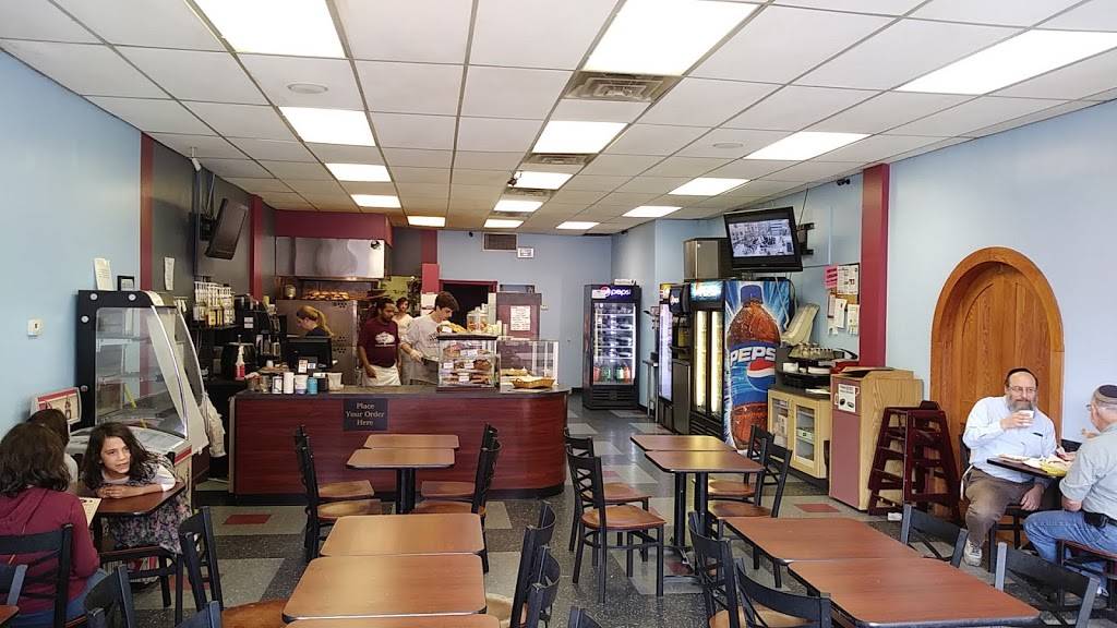 Milky Way | restaurant | 2120 Murray Ave, Pittsburgh, PA 15217, USA | 4124213121 OR +1 412-421-3121