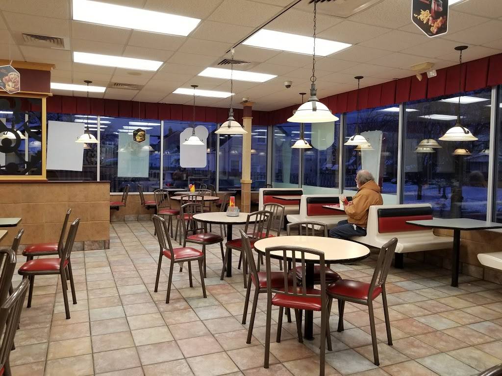 McDonalds | cafe | 5616 Memphis Ave, Cleveland, OH 44144, USA | 2166616171 OR +1 216-661-6171