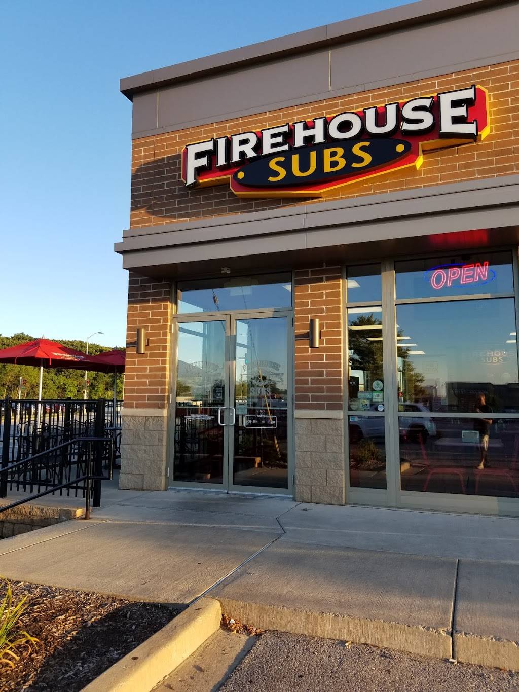 Firehouse Subs | restaurant | 1701 N Mayfair Rd, Wauwatosa, WI 53226, USA | 4142128913 OR +1 414-212-8913