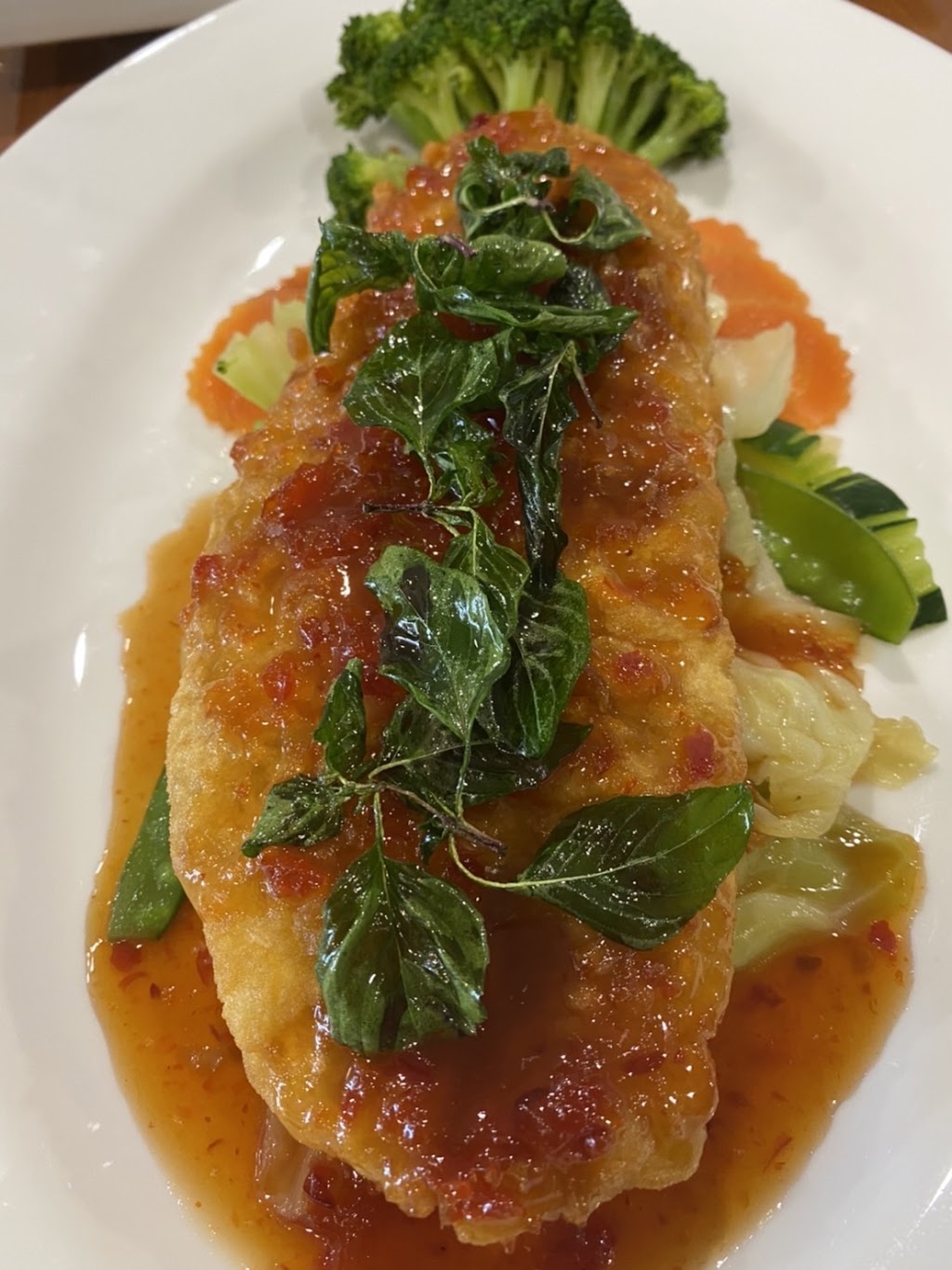 Lighthouse Thai Sushi | restaurant | 2476 N Federal Hwy, Lighthouse Point, FL 33064, USA | 9545326342 OR +1 954-532-6342