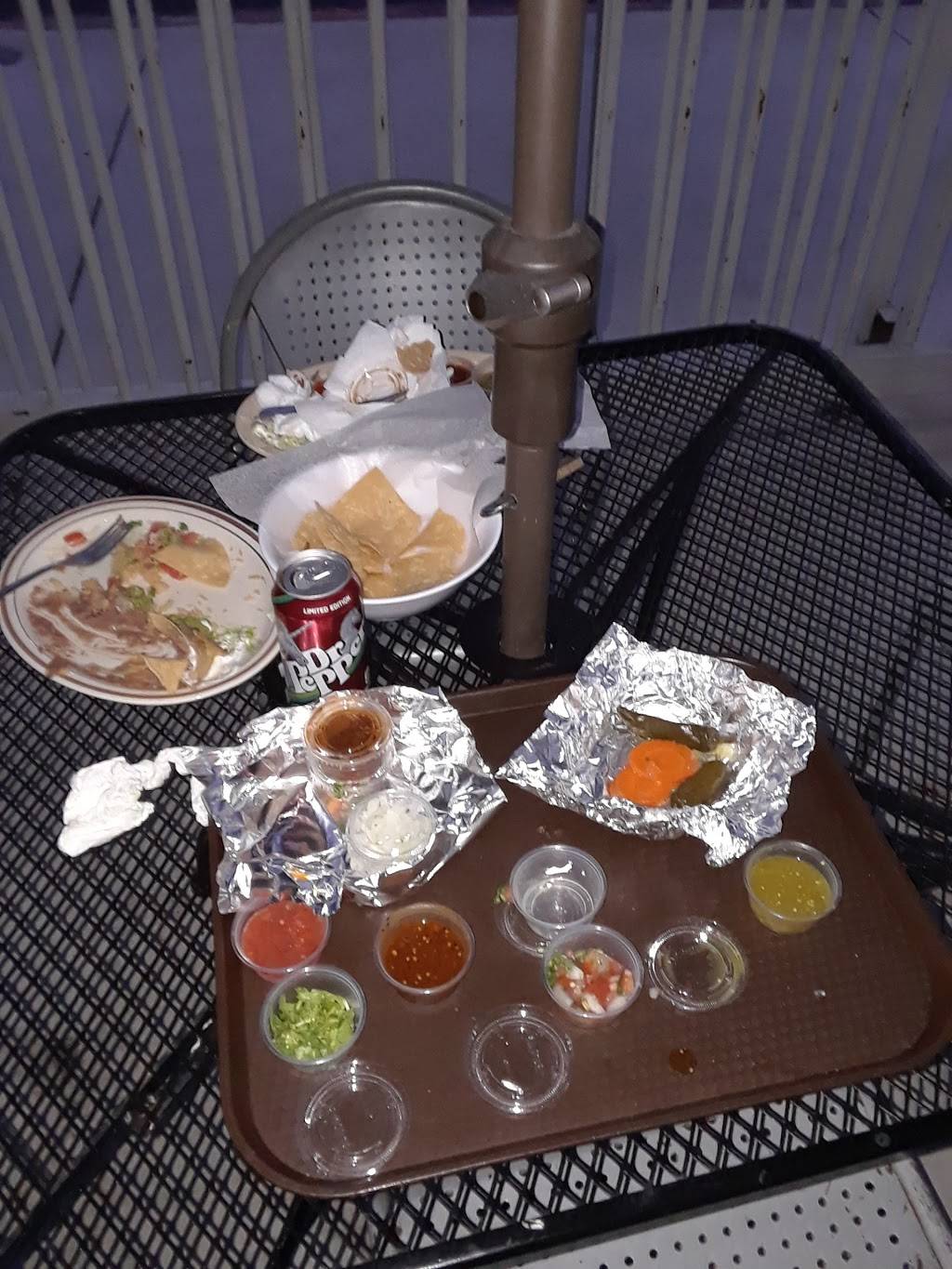 Zermeños | restaurant | 6115 Santa Monica Blvd A, Los Angeles, CA 90038, USA | 3234671202 OR +1 323-467-1202