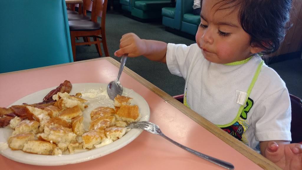 Parsons Family Restaurant | restaurant | 5921 W Northern Ave, Glendale, AZ 85301, USA | 6239398836 OR +1 623-939-8836