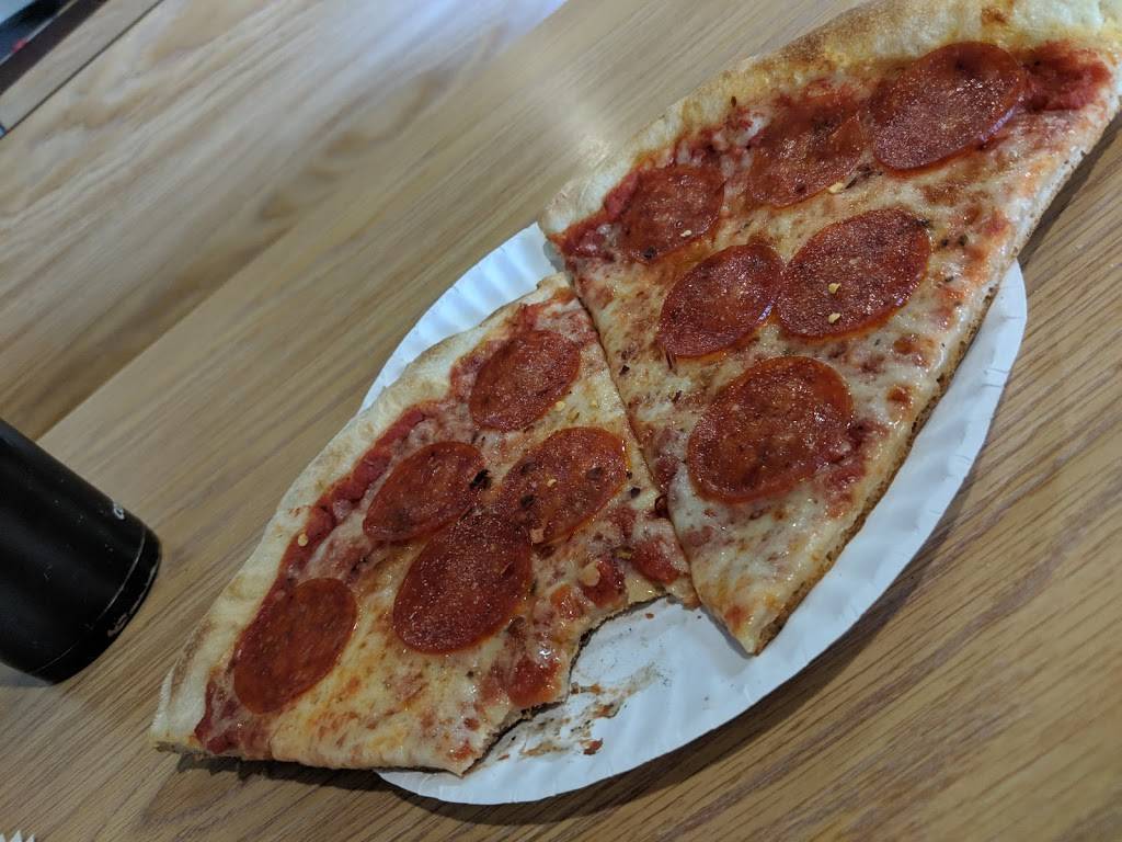 Als Famous Pizza | restaurant | 1231 NJ-166 #4, Toms River, NJ 08753, USA | 7322867070 OR +1 732-286-7070