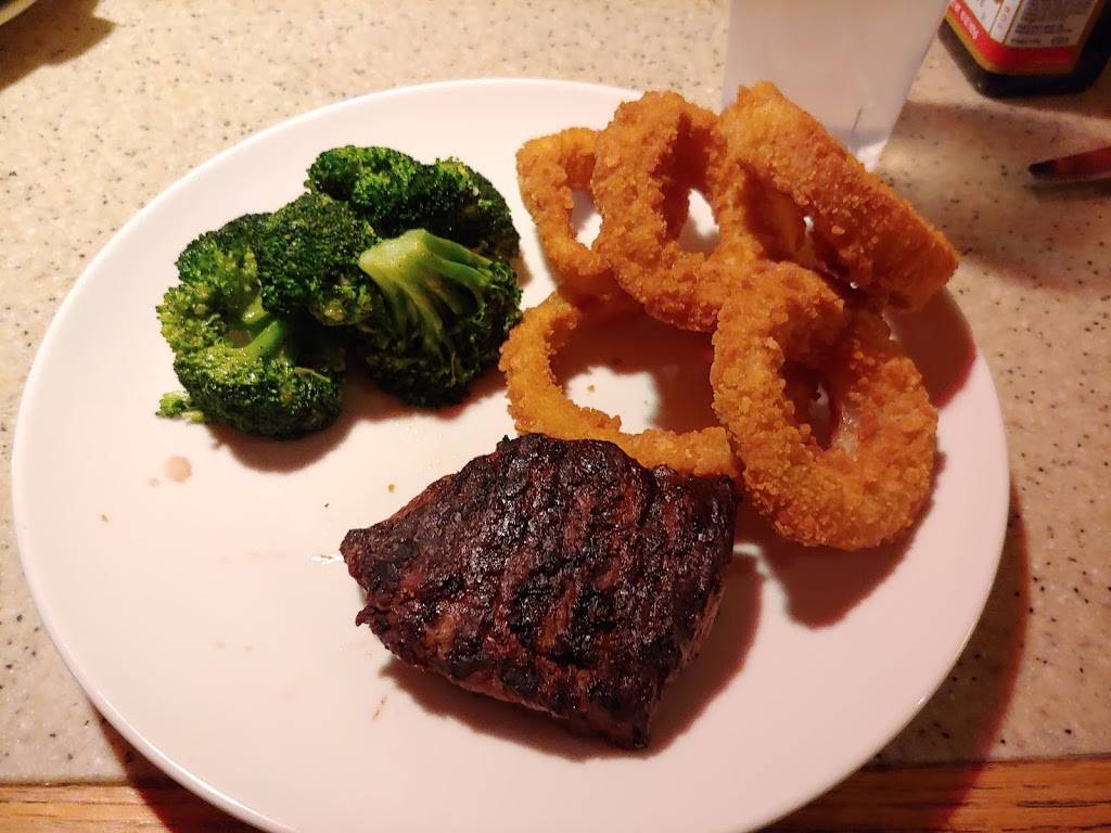 Applebees Grill + Bar | restaurant | 2226 W Broad St, Athens, GA 30601, USA | 7065431339 OR +1 706-543-1339