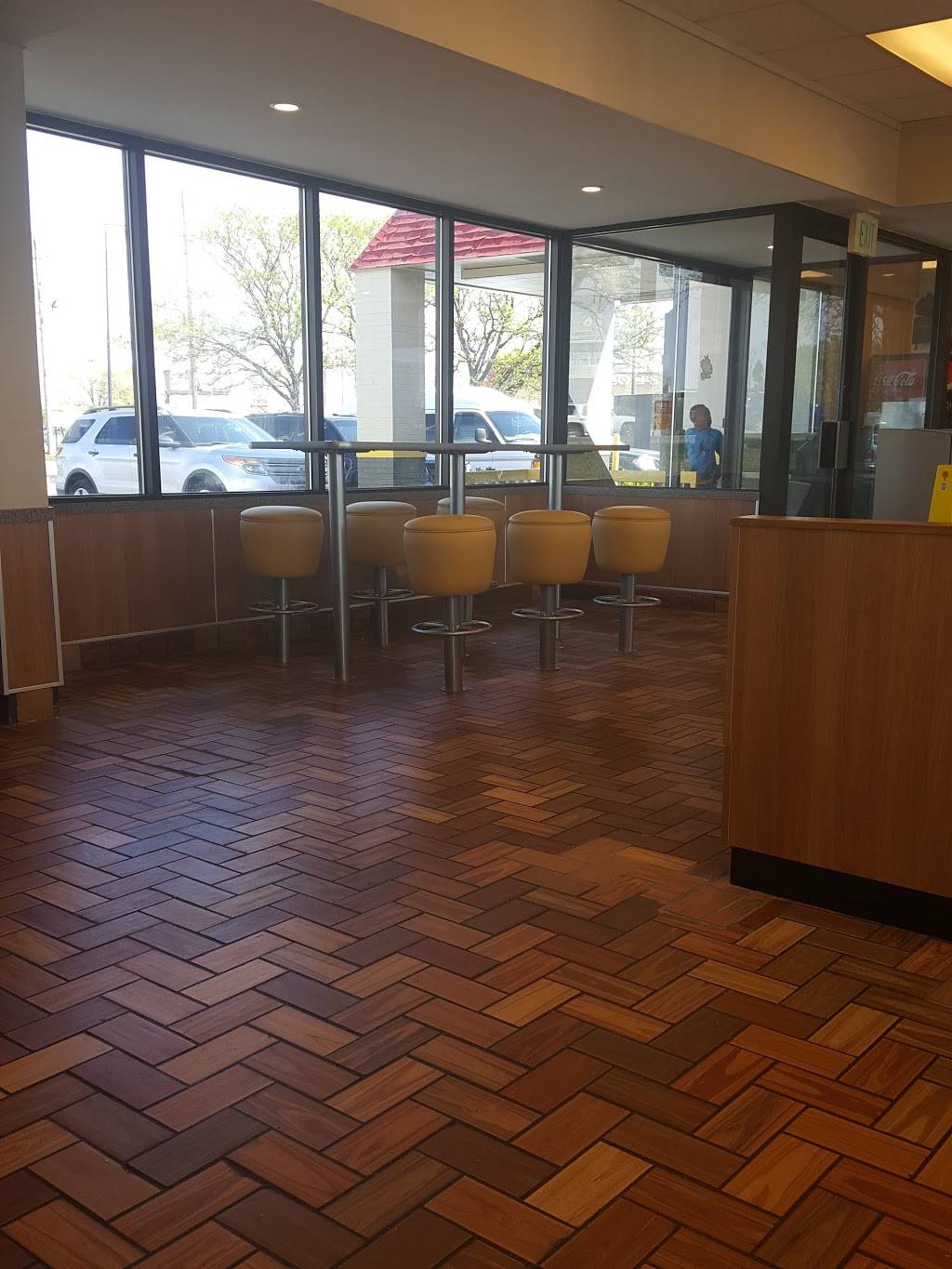 Churchs Chicken | restaurant | 3970 Lafayette Rd, Indianapolis, IN 46254, USA | 3173870196 OR +1 317-387-0196