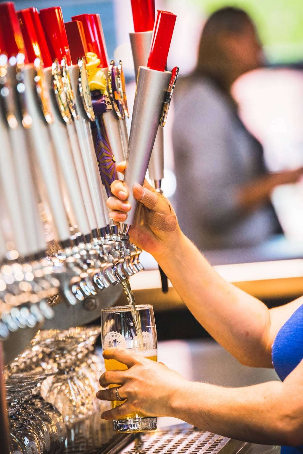 Brewers at 4001 Yancey | restaurant | 4001-A Yancey Rd, Charlotte, NC 28217, USA | 7044524001 OR +1 704-452-4001