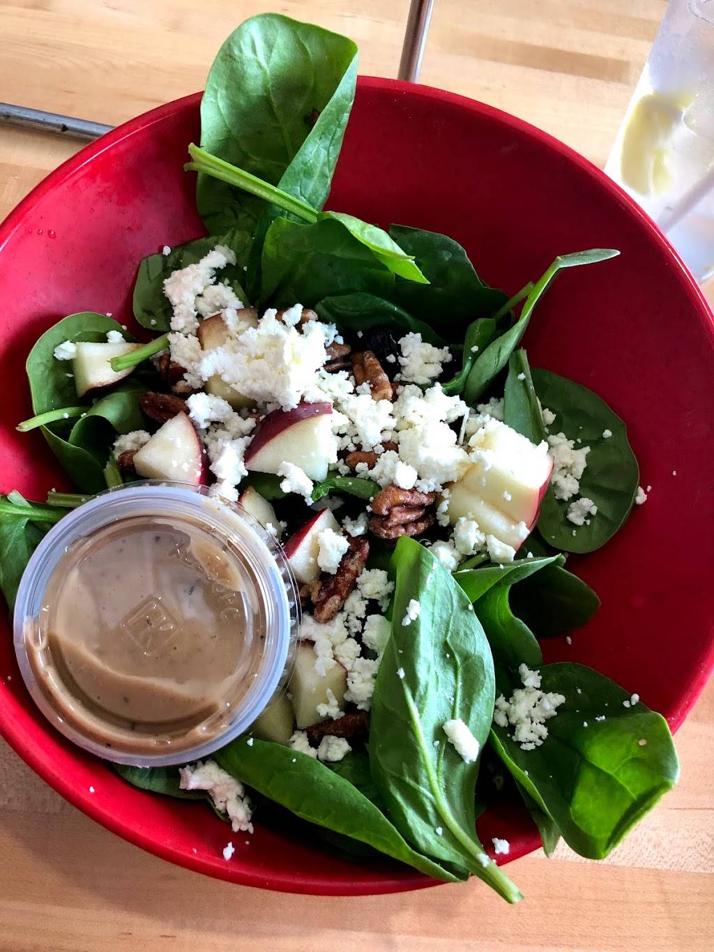 Mellow Mushroom | meal takeaway | 2015 Aloma Ave, Winter Park, FL 32792, USA | 4076577755 OR +1 407-657-7755