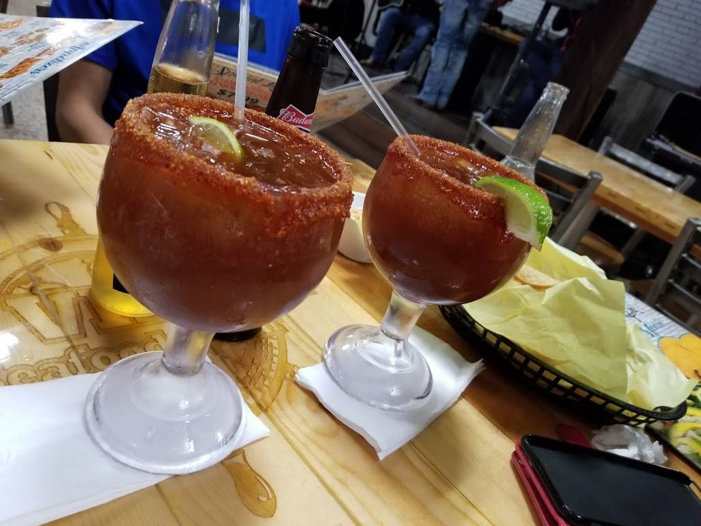 El Viejon Seafood & Bar | restaurant | 1560 S 1st St, Garland, TX 75040, USA | 4695373841 OR +1 469-537-3841