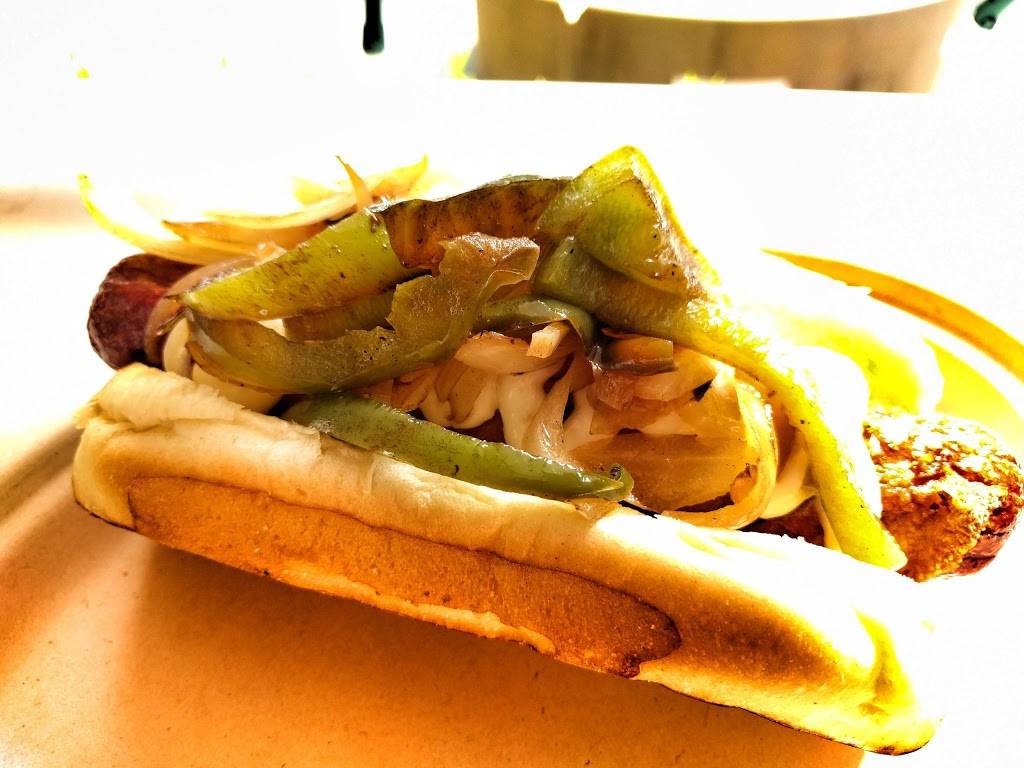 The Slaw Dogs At The Village | restaurant | 6220 Topanga Canyon Blvd #9080, Woodland Hills, CA 91367, USA | 7472263119 OR +1 747-226-3119