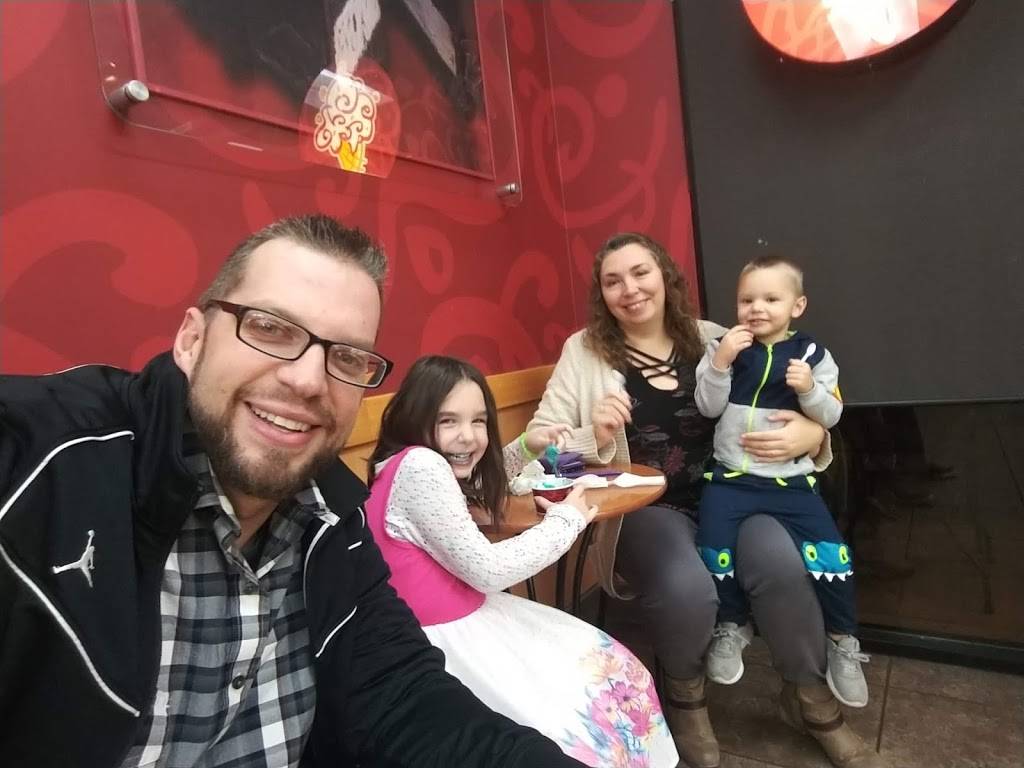 Cold Stone Creamery | bakery | 9918 W Happy Valley Rd #203, Peoria, AZ 85383, USA | 6235661400 OR +1 623-566-1400