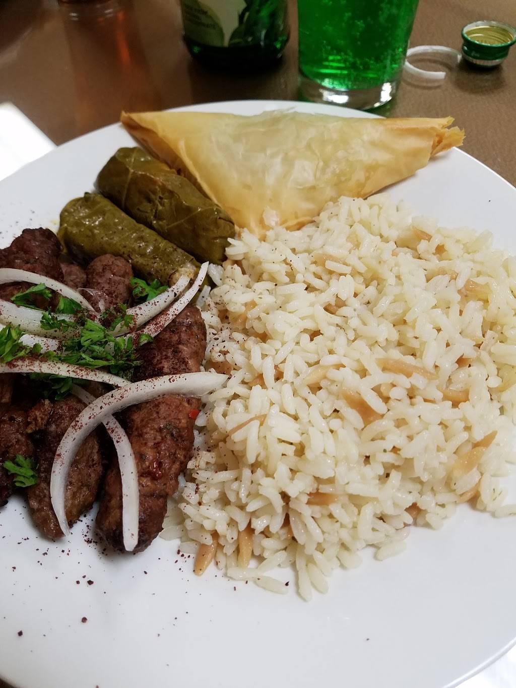 Marats Restaurant | restaurant | 8961 N Cedar Ave #103, Fresno, CA 93720, USA | 5594392400 OR +1 559-439-2400