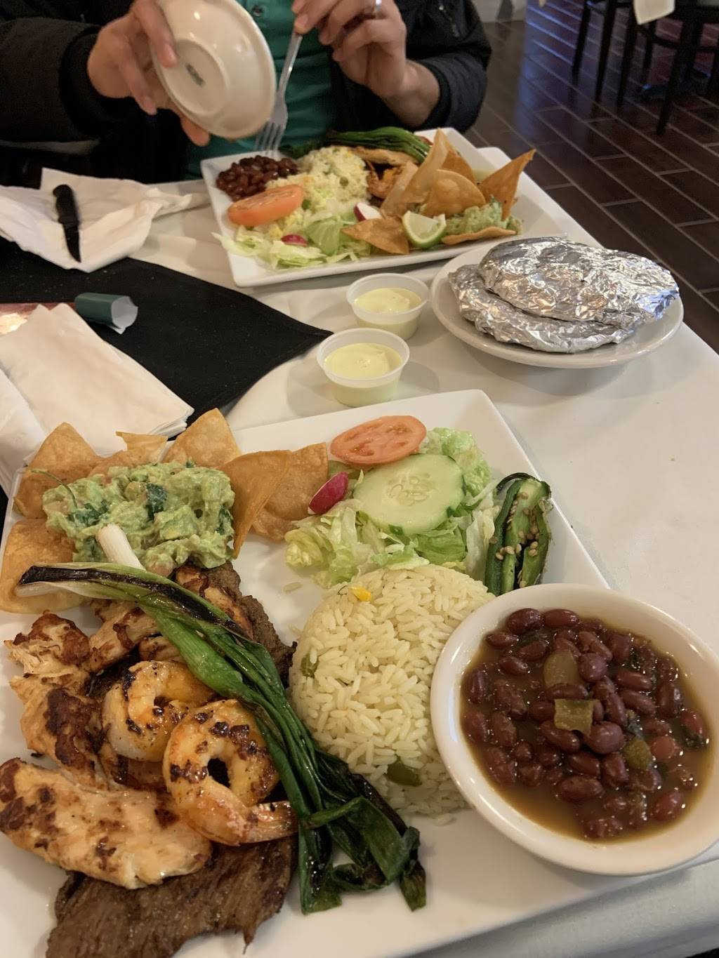 Sabor Centro Americano | meal delivery | 12 Central Ave, Chelsea, MA 02150, USA | 6178840808 OR +1 617-884-0808