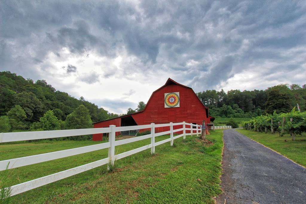 South Creek Winery | restaurant | 2240 S Creek Rd, Nebo, NC 28761, USA | 8286525729 OR +1 828-652-5729