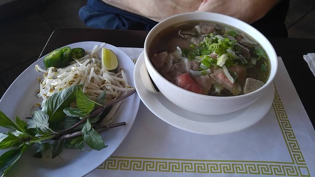 Pho Dreams | restaurant | 413 Main St, El Segundo, CA 90245, USA | 3106488278 OR +1 310-648-8278