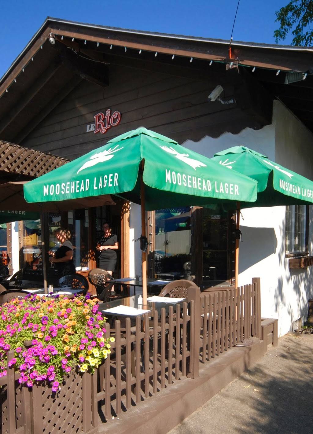 Le Rio | restaurant | 352 Rue Principale, Saint-Sauveur, QC J0R 1R0, Canada | 4502400864 OR +1 450-240-0864