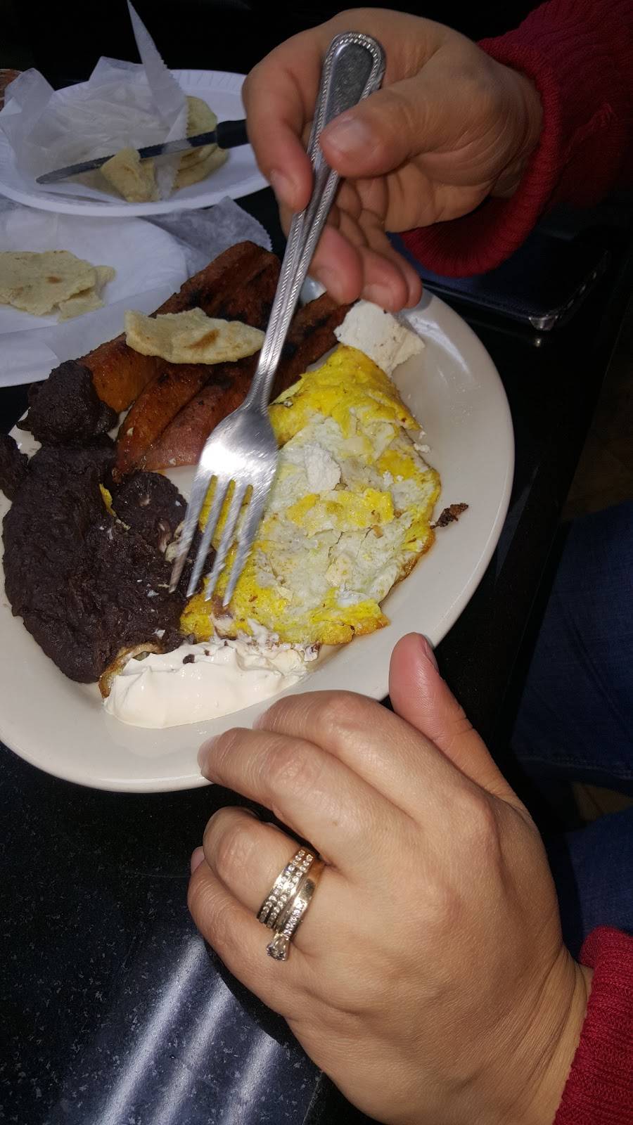 Medina Bakery | restaurant | 226 Anderson Ave # A, Fairview, NJ 07022, USA | 2019450099 OR +1 201-945-0099