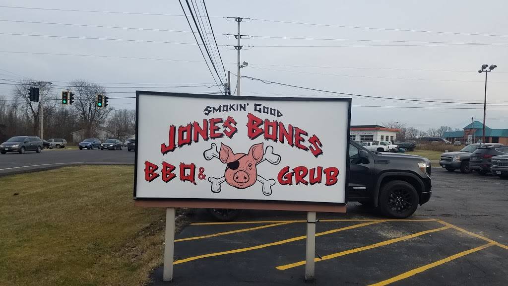 Jones Bones BBQ & Grub | restaurant | 35015 E Royalton Rd, Grafton, OH 44044, USA | 4404202210 OR +1 440-420-2210
