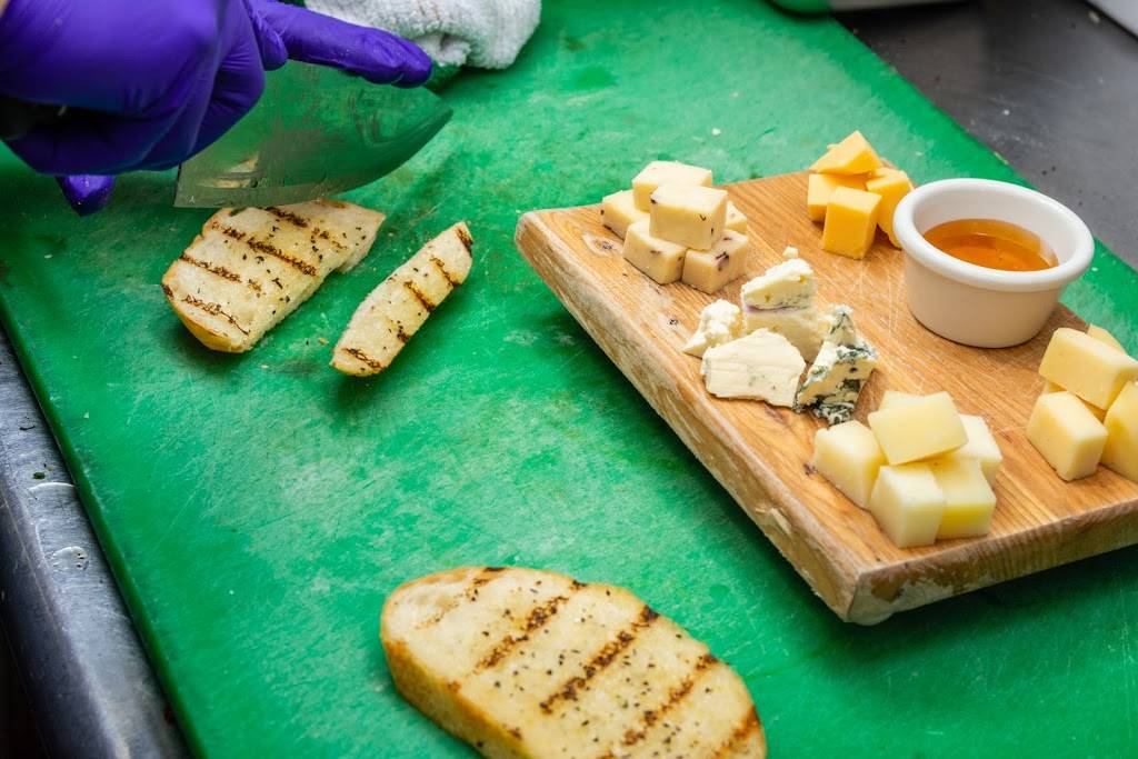 Downtown Grill | restaurant | 562 Mulberry St Ln, Macon, GA 31201, USA | 4787425999 OR +1 478-742-5999