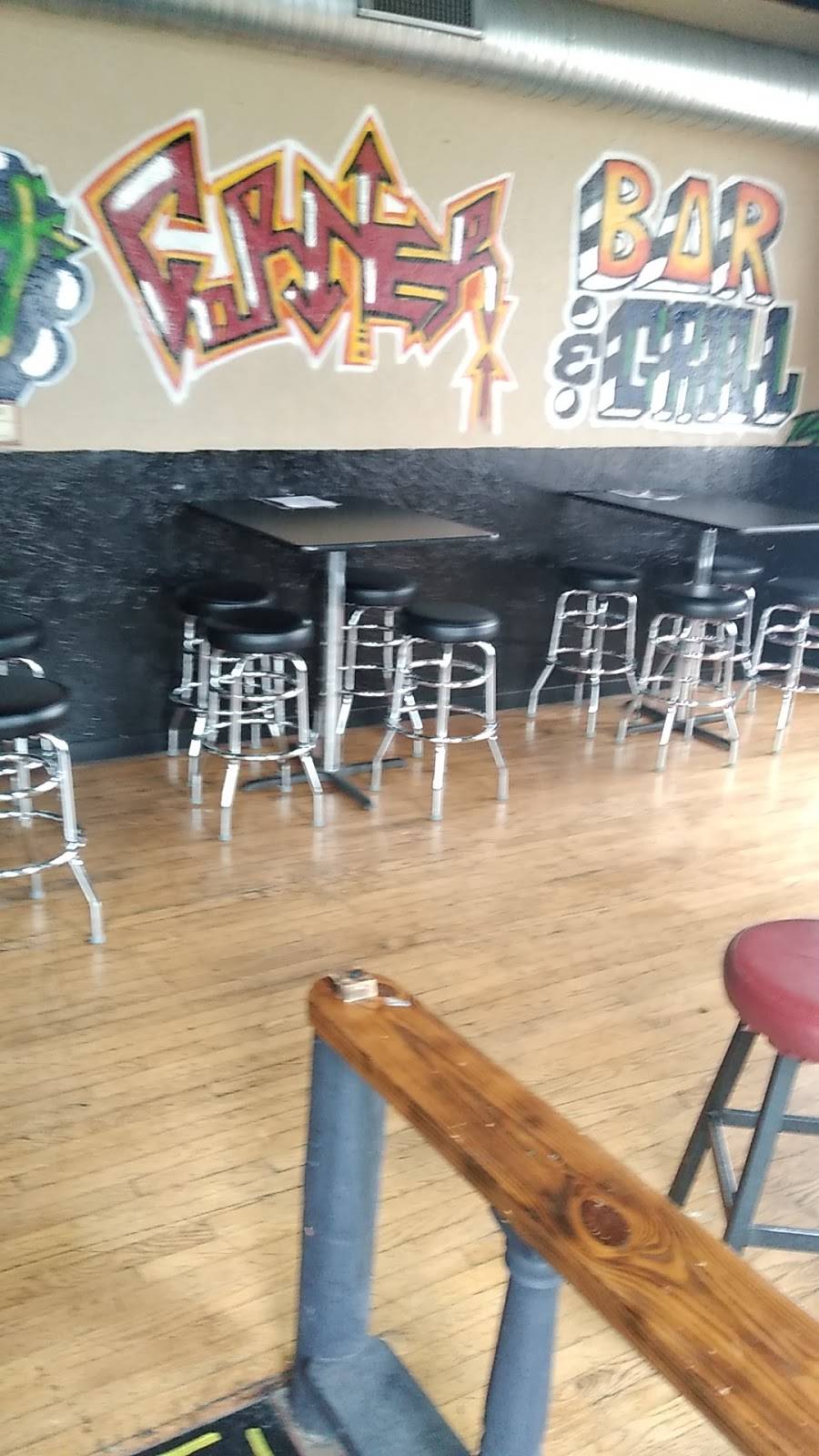 Larrys Corner Bar and Grill | restaurant | 5827 S Broadway, St. Louis, MO 63111, USA | 3143546475 OR +1 314-354-6475