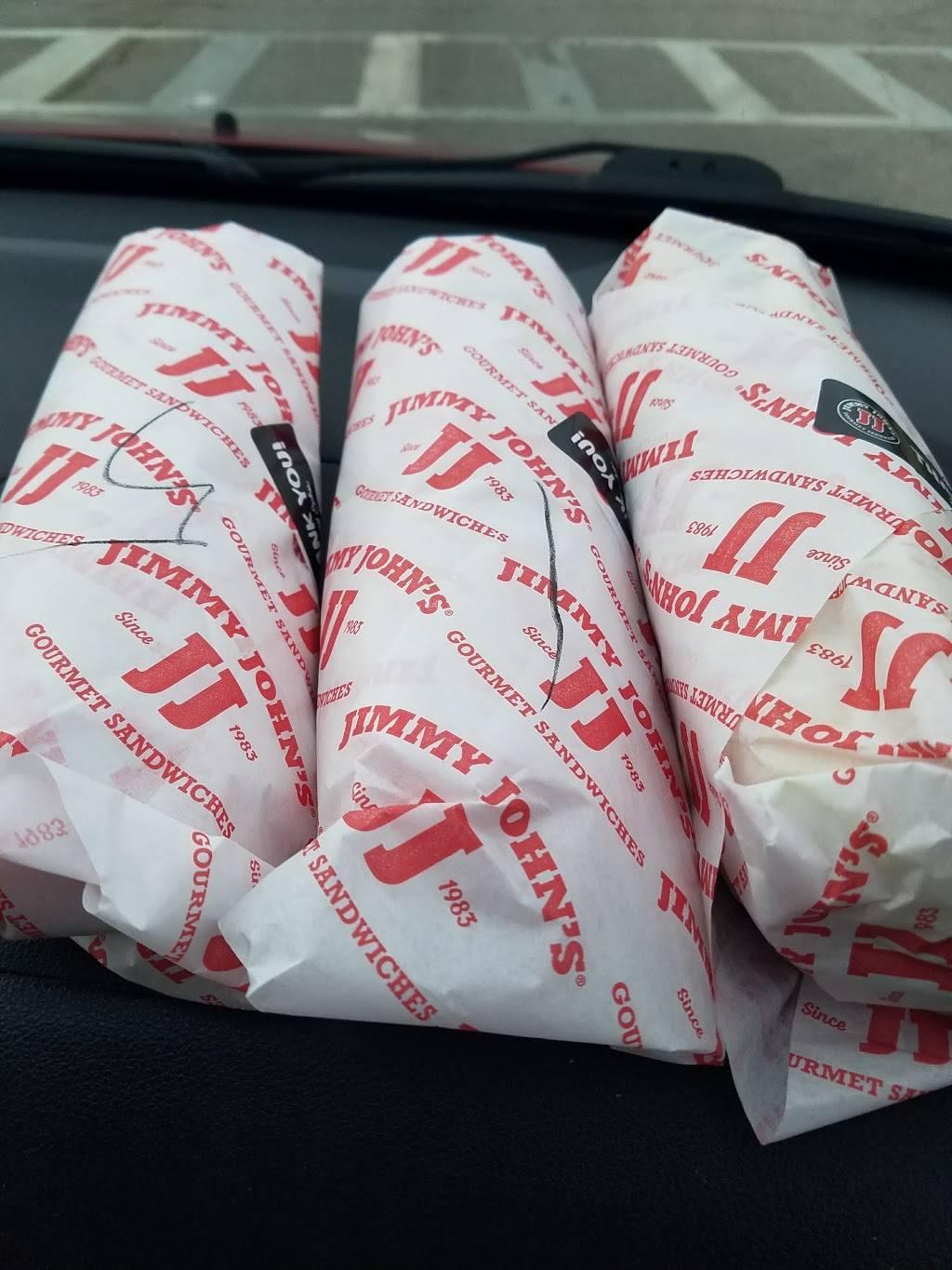 Jimmy Johns | meal delivery | 1202 Columbus St, Ottawa, IL 61350, USA | 8154339133 OR +1 815-433-9133