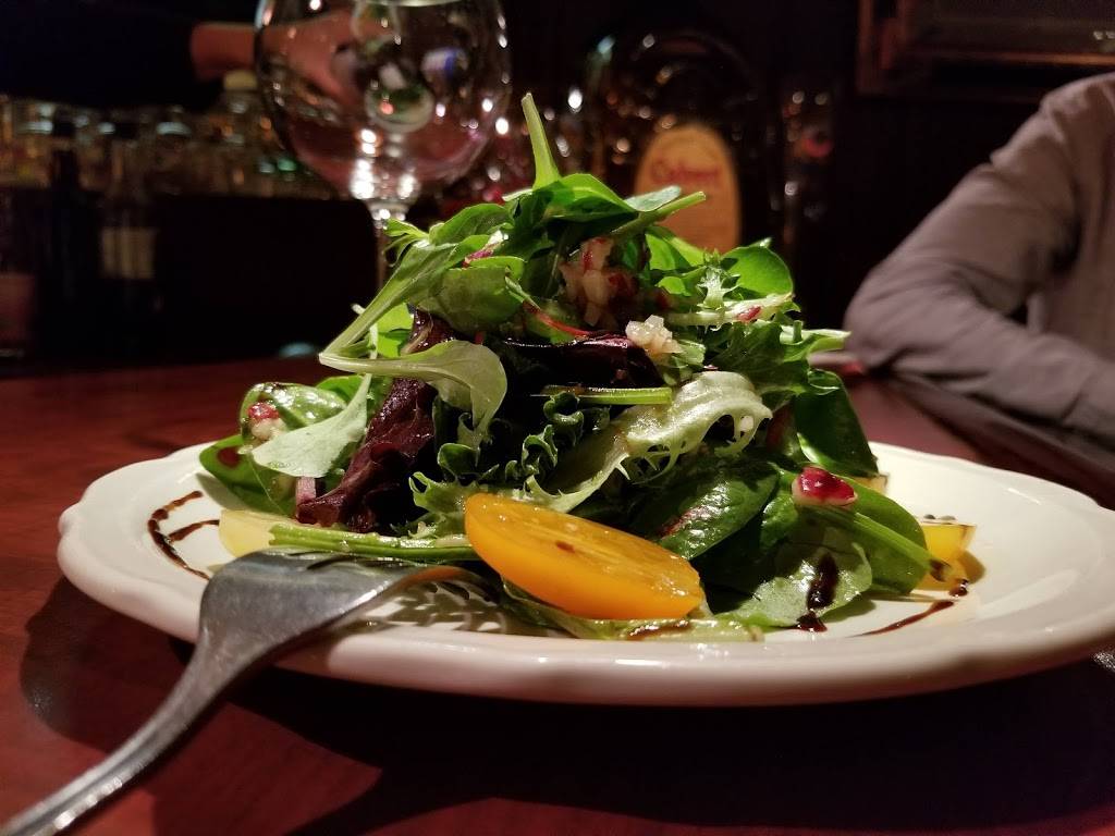 Comme Chez Soi Restaurant | restaurant | 297 Chemin du Bord-du-Lac, Pointe-Claire, QC H9S 4L4, Canada | 5146939555 OR +1 514-693-9555