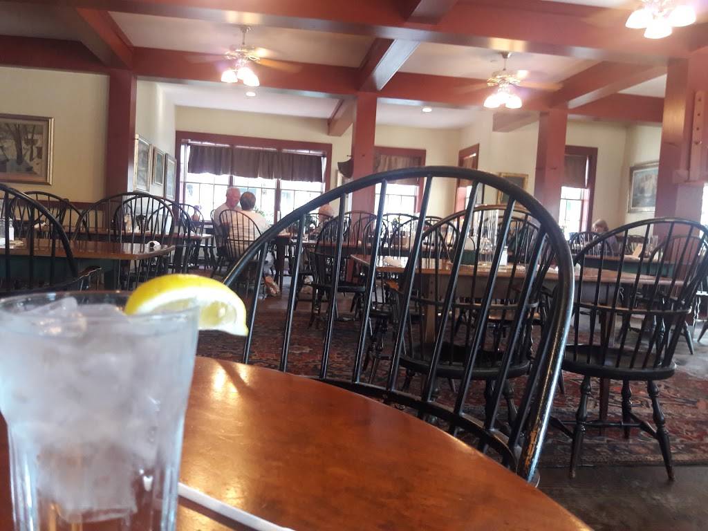 Artists Colony Inn & Restaurant | restaurant | 105 Van Buren St, Nashville, IN 47448, USA | 8129880600 OR +1 812-988-0600