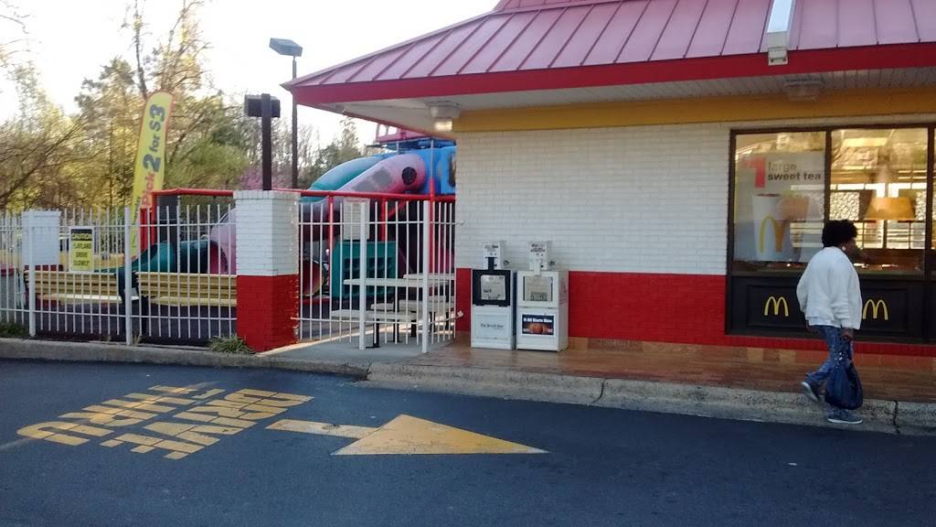 McDonalds | cafe | 400 E N Churton St, Hillsborough, NC 27278, USA | 9197329898 OR +1 919-732-9898