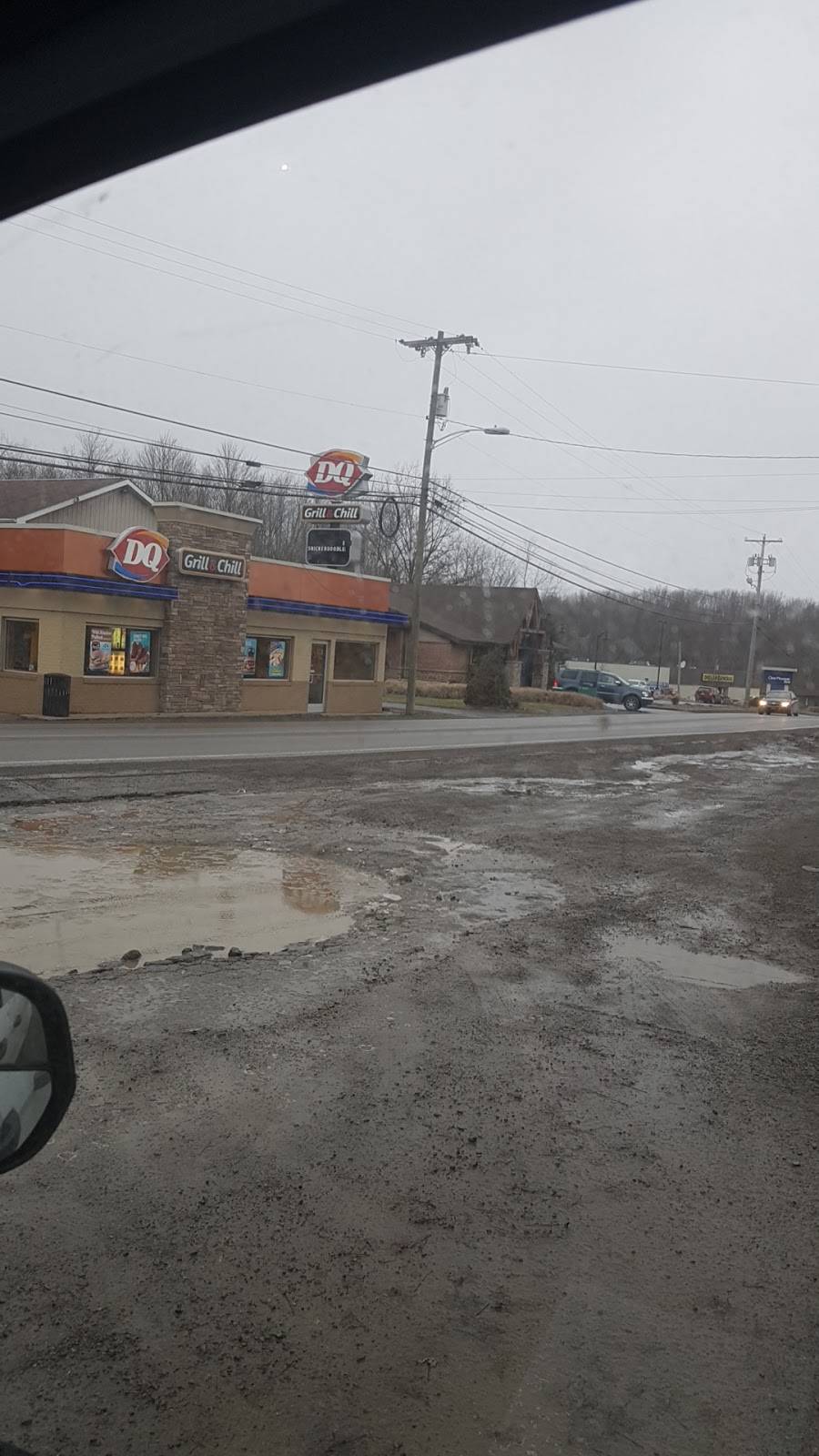 Dairy Queen Grill & Chill | restaurant | 87 N Robert Stone Way, Reedsville, WV 26547, USA | 3048643801 OR +1 304-864-3801