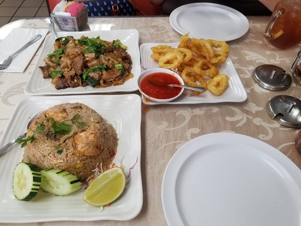 Thai Curry Restaurant, Paramount City | restaurant | 15120 Paramount Blvd, Paramount, CA 90723, USA | 5625310059 OR +1 562-531-0059