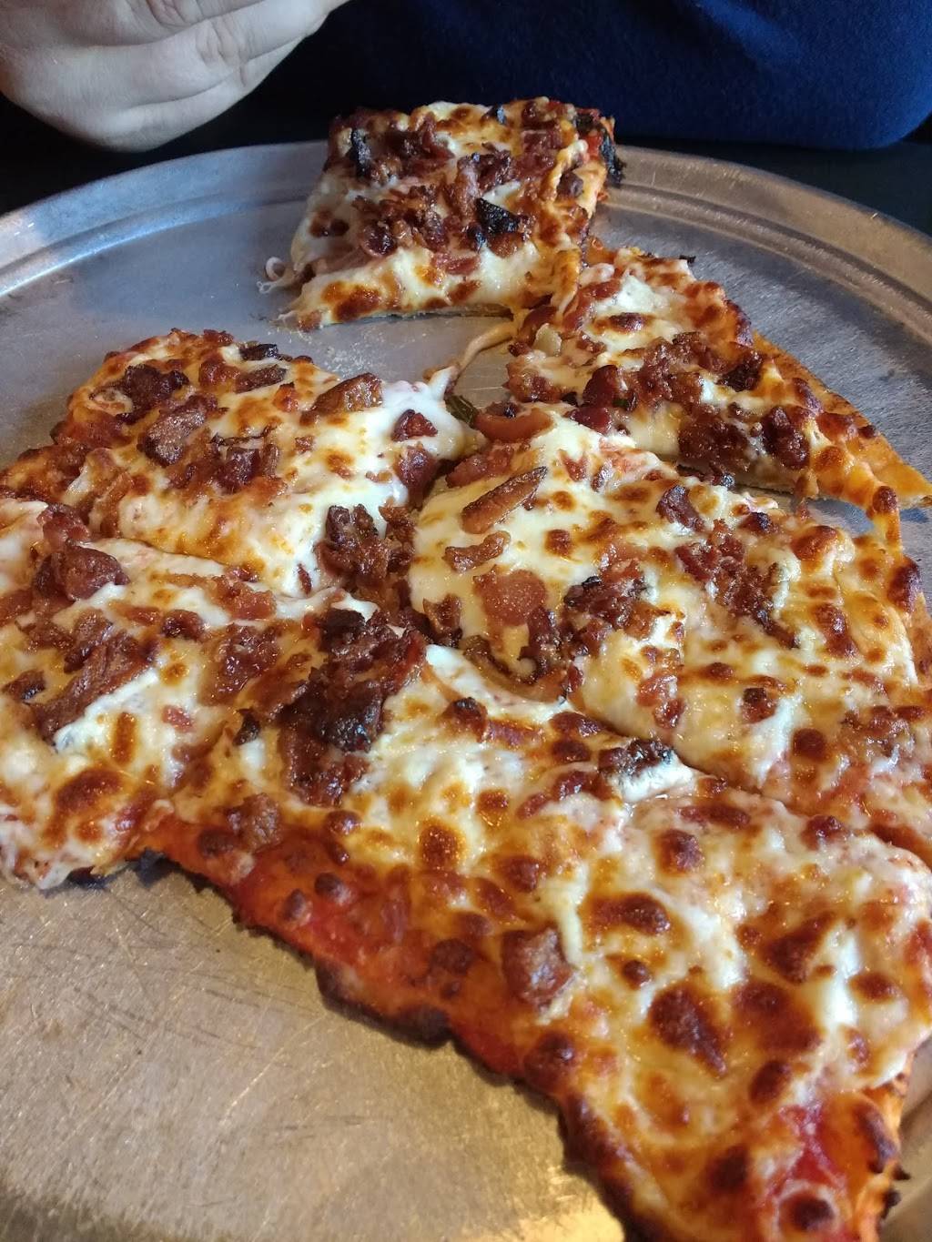 Crust Pizza | restaurant | 3211 Broad St, Chattanooga, TN 37408, USA | 4237564040 OR +1 423-756-4040