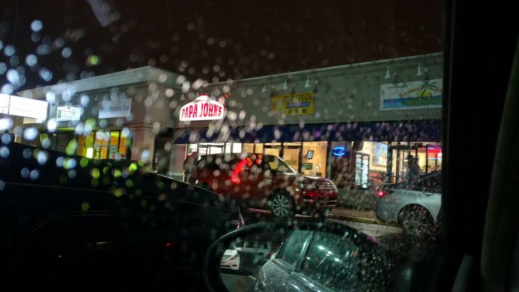 Papa Johns Pizza | restaurant | 6543 Roosevelt Blvd Unit 18A, Philadelphia, PA 19149, USA | 2157225200 OR +1 215-722-5200