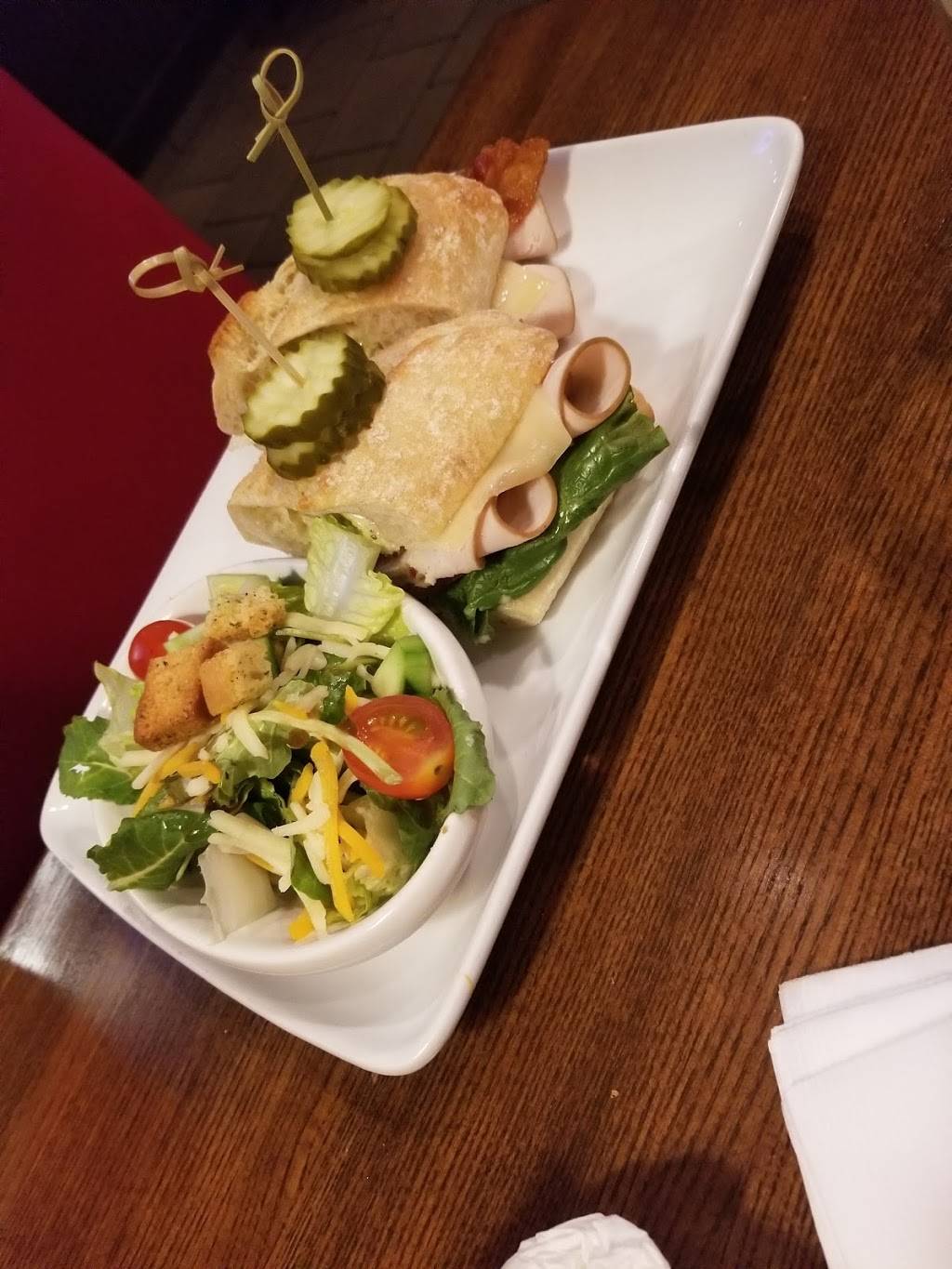 TGI Fridays | restaurant | 7910 Kew Ave, Rancho Cucamonga, CA 91739, USA | 9094630092 OR +1 909-463-0092